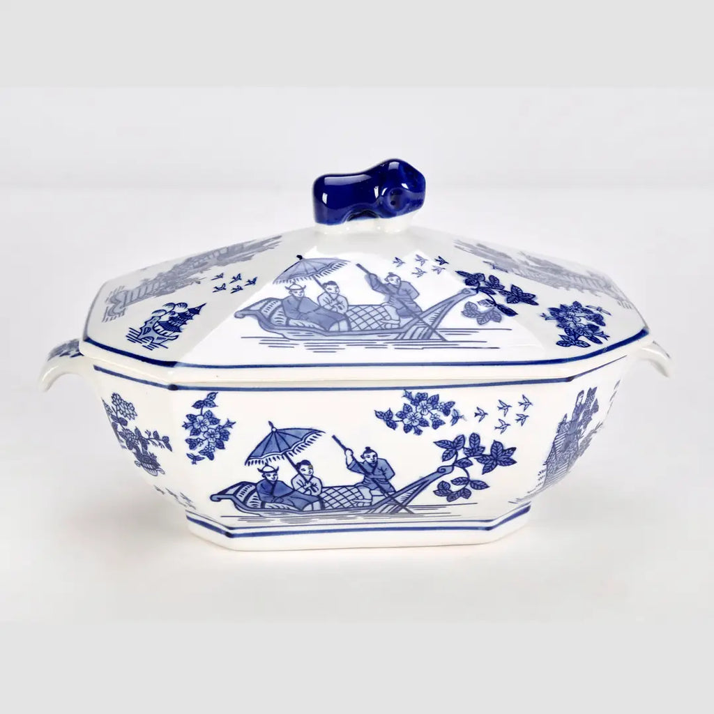 Chinoiserie Blue Willow Porcelain Covered Tureen