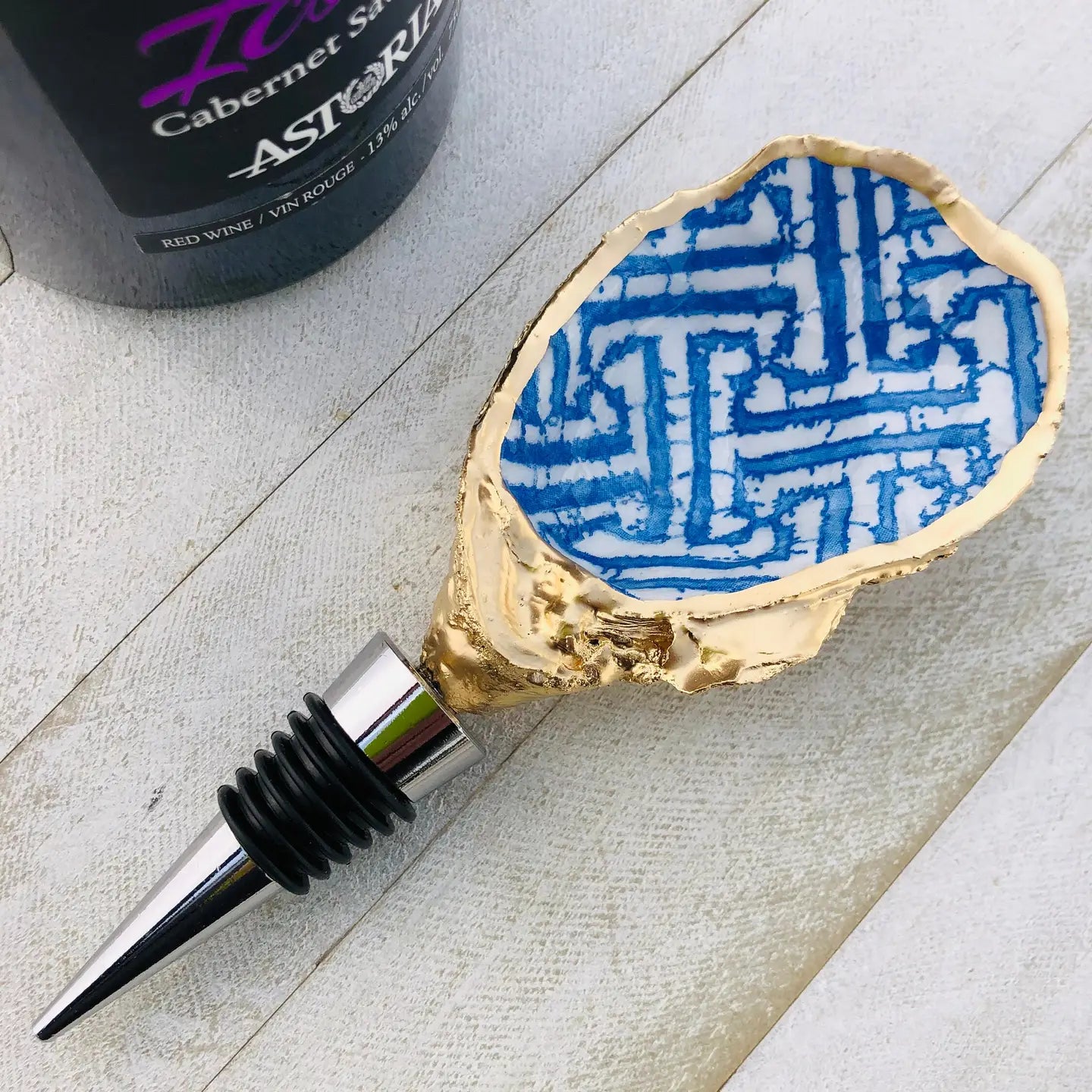 Blue & White Trellis Oyster Shell Wine Stopper