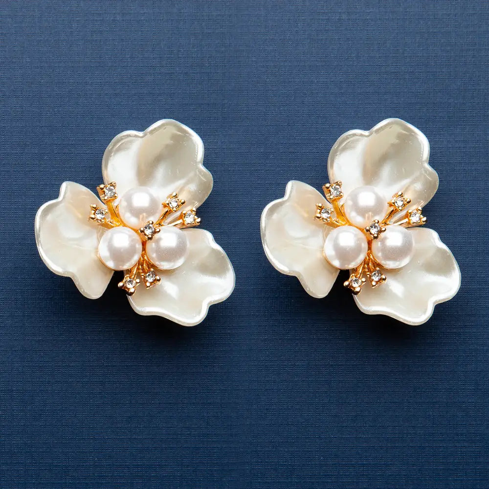 Ivory Gardenia Earrings